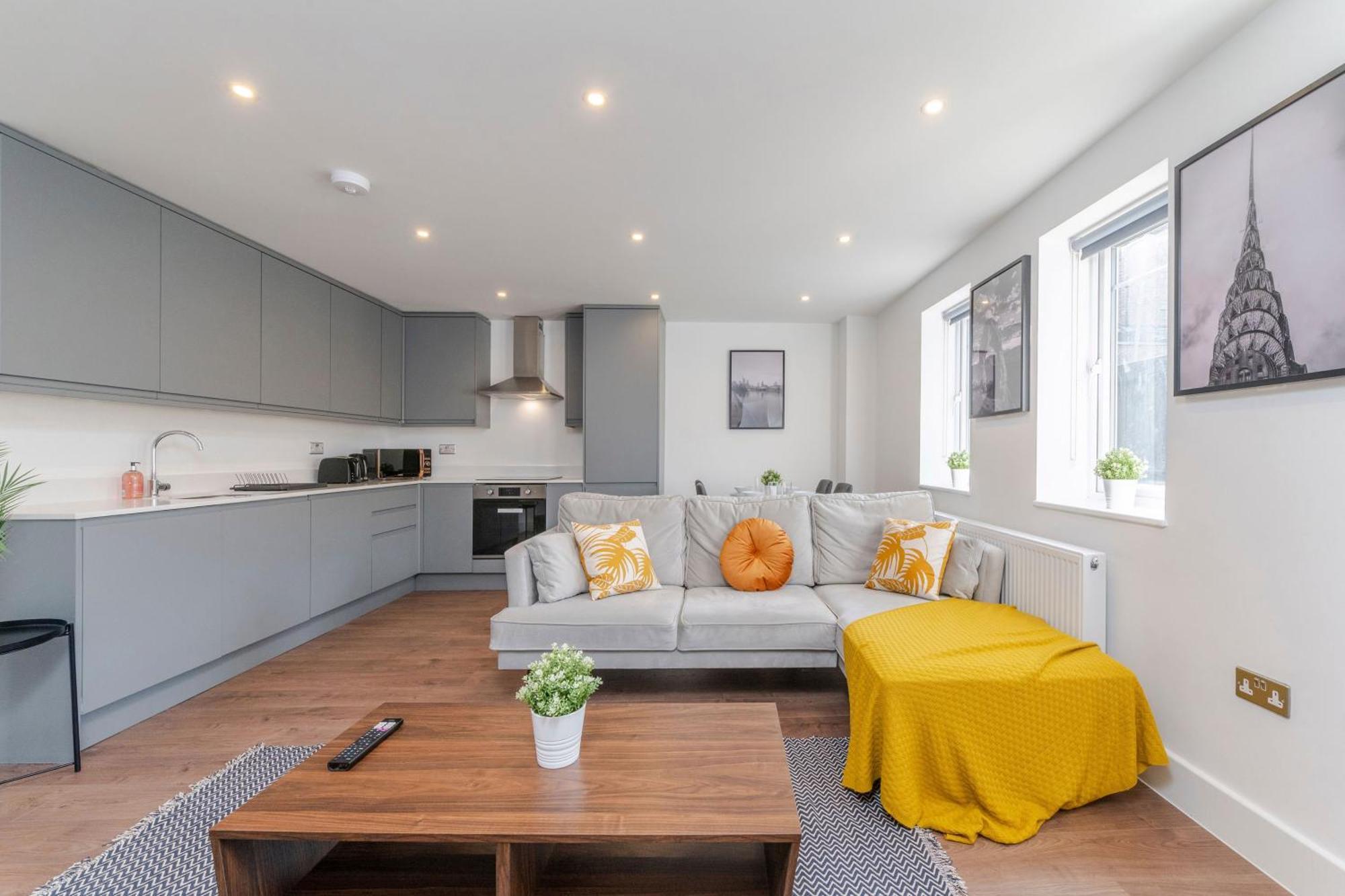 Modern London Home - 2 Bedrooms 2 Bath - Battersea, Vauxhall & Nine Elms Station Extérieur photo