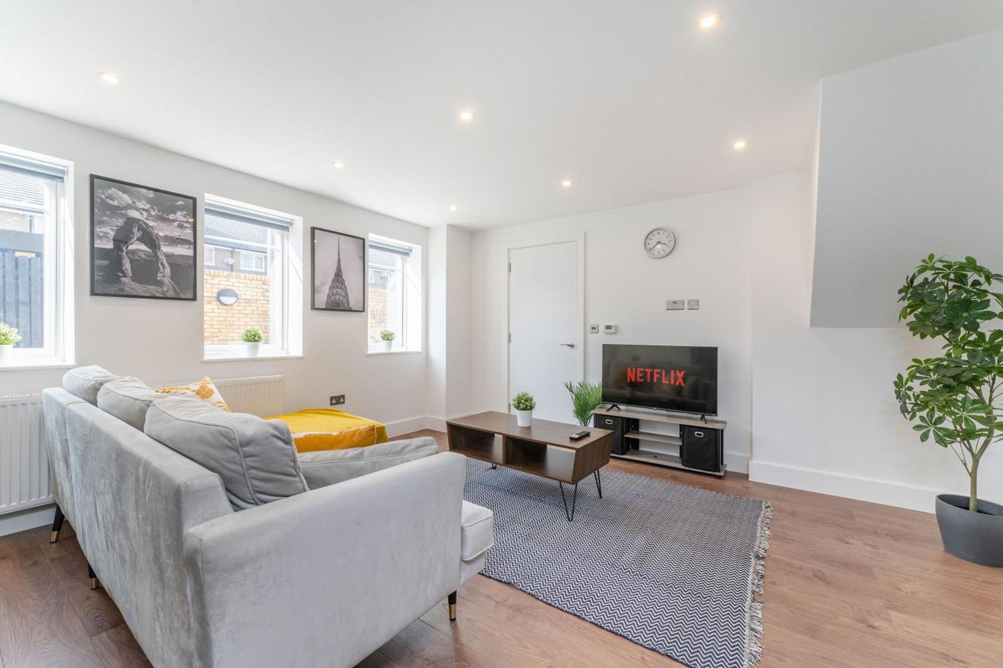 Modern London Home - 2 Bedrooms 2 Bath - Battersea, Vauxhall & Nine Elms Station Extérieur photo